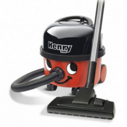 Aspirateur HENRY NUMATIC 9L HVR200-11 rouge, qualités professionnelles et respectueux des règlementations les plus strictes.